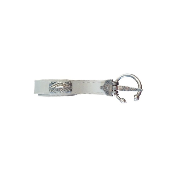 Laurel belt leather with a round, ornate metallic buckle Size 40 main image 10